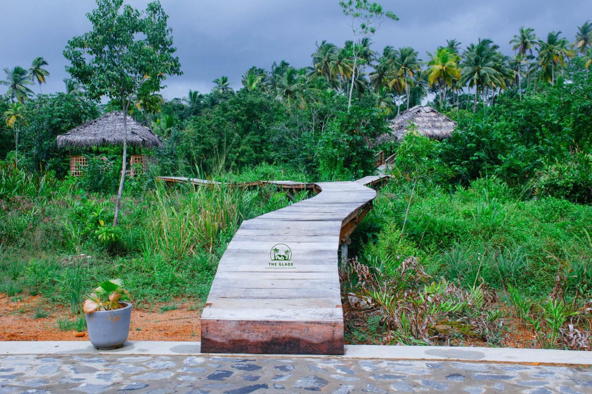 The Glade Aparthotel Weligama Buitenkant foto