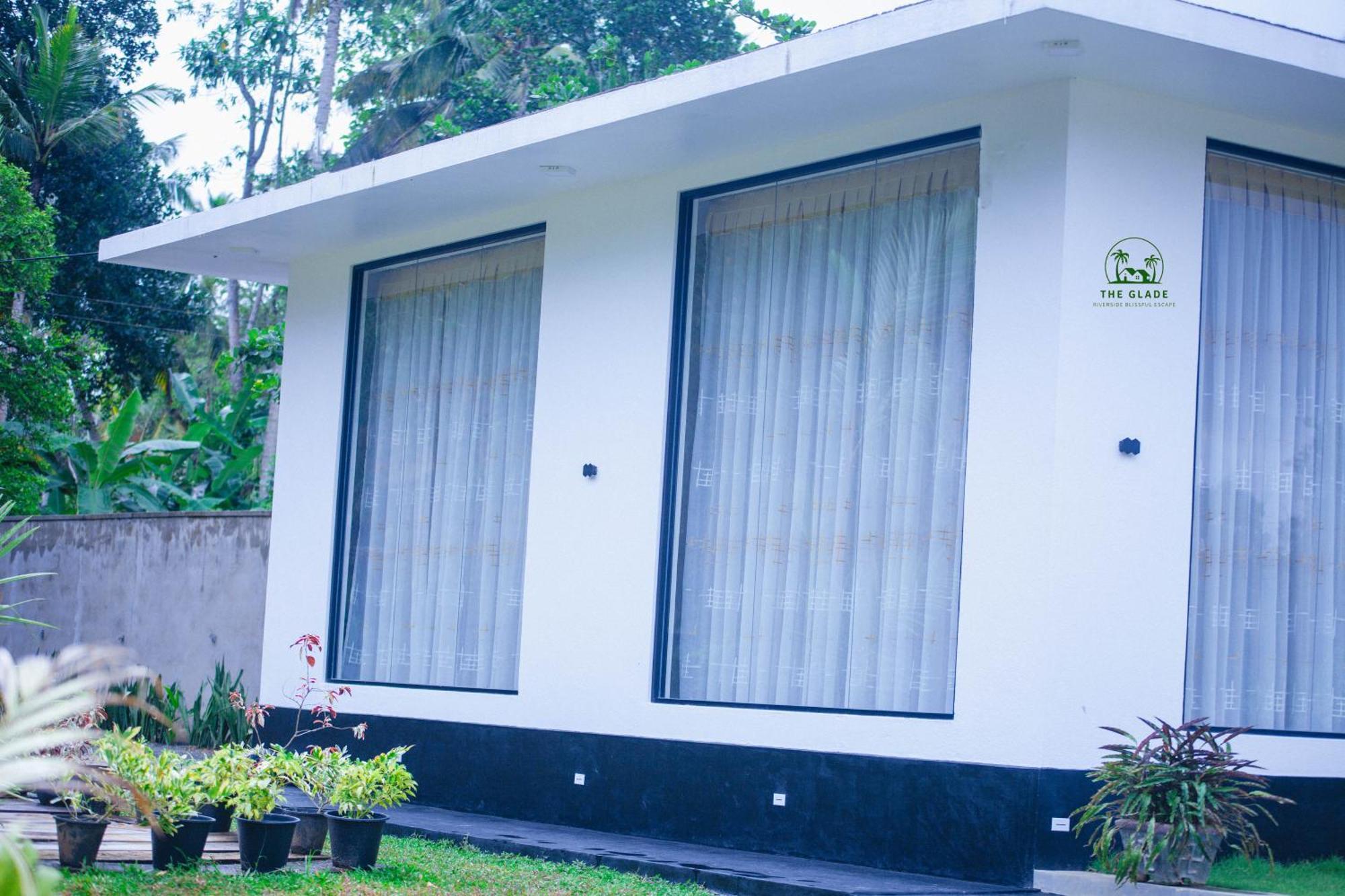 The Glade Aparthotel Weligama Buitenkant foto