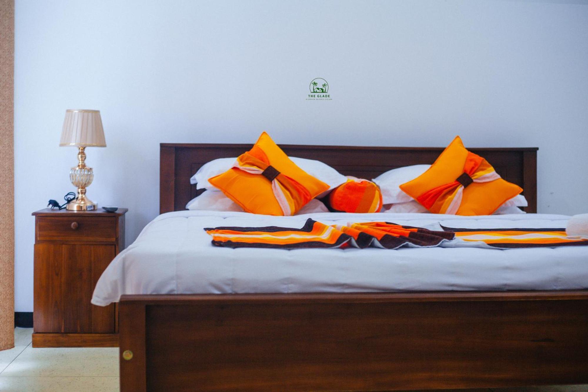 The Glade Aparthotel Weligama Buitenkant foto