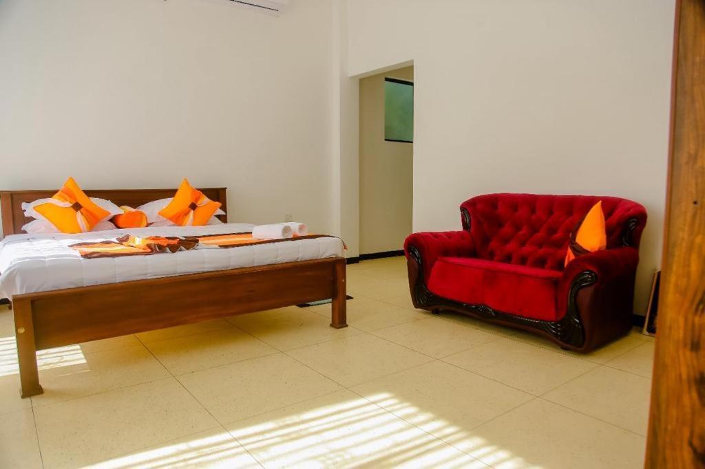 The Glade Aparthotel Weligama Buitenkant foto